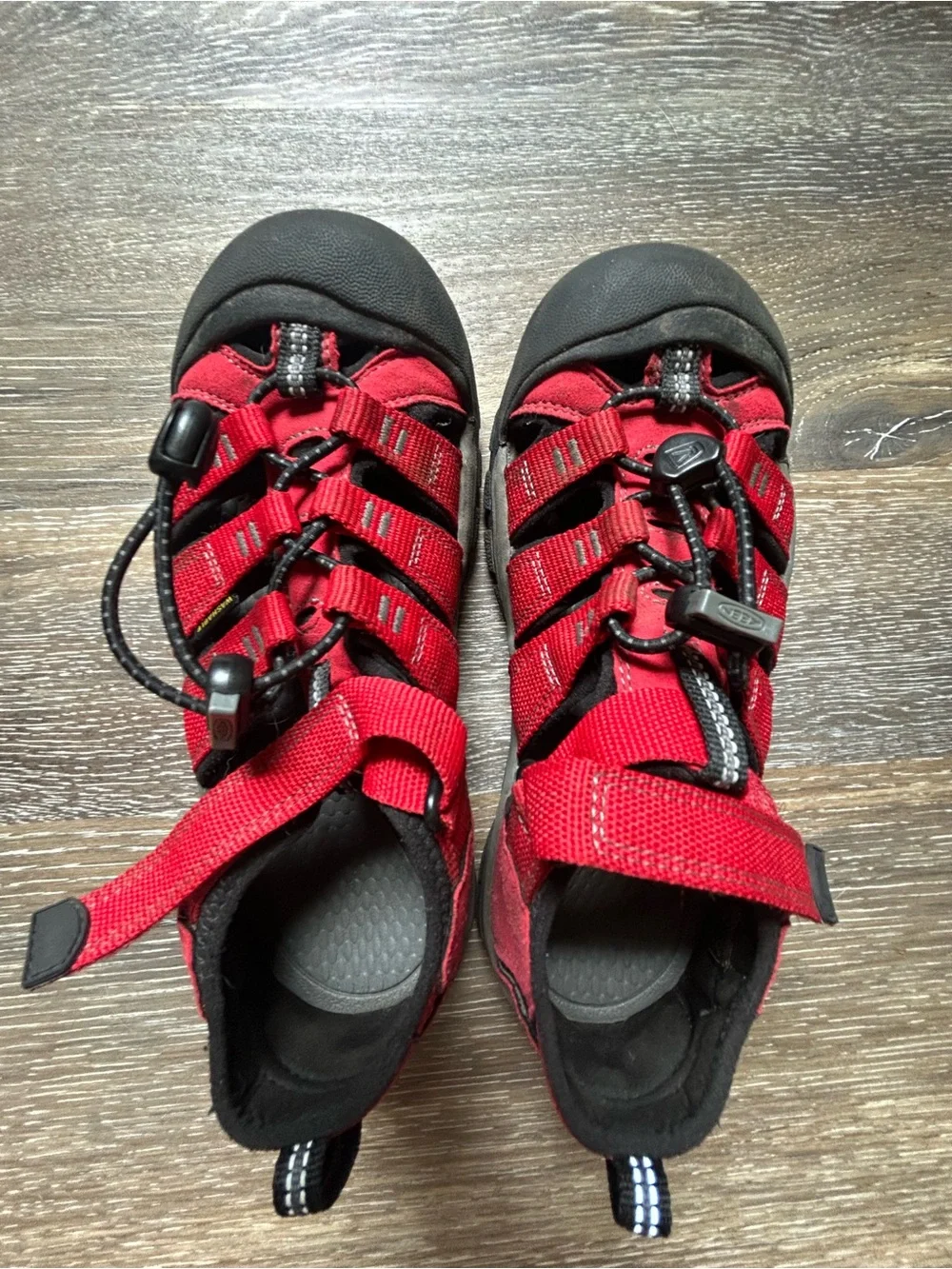 Keene Hiking Red Outdoor Sandal Sneakers Kids Size 3
